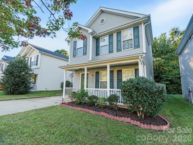 5724 Henderson Oaks Drive, Charlotte, NC - 3 beds, 2.5 baths, 1,398 sqft - $295,000