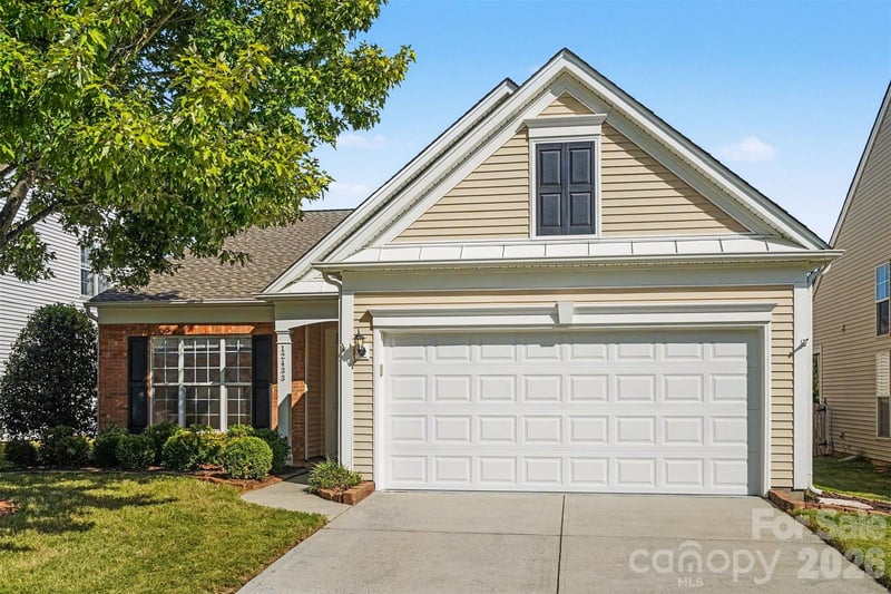 12433 Bobhouse Drive, Charlotte, NC - 3 beds, 2 baths, 1,687 sqft - $515,000