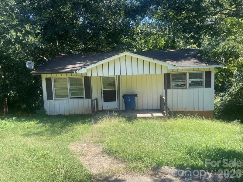 419 Rocky Brook Drive, Shelby, NC - 2 beds, 1 bath, 794 sqft - $115,900