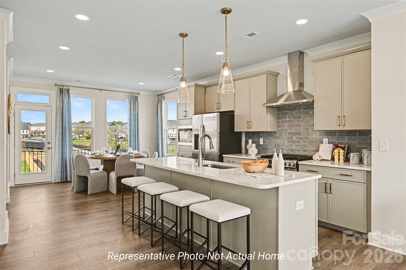 2107 Bonner Bridge Court Apt 2005, Charlotte, NC - 3 beds, 3.5 baths, 1,966 sqft - $410,580