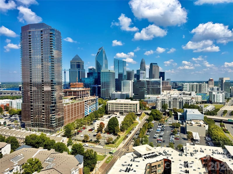 315 Arlington Avenue Apt 1902, Charlotte, NC - 1 bed, 1 bath, 689 sqft - $395,000