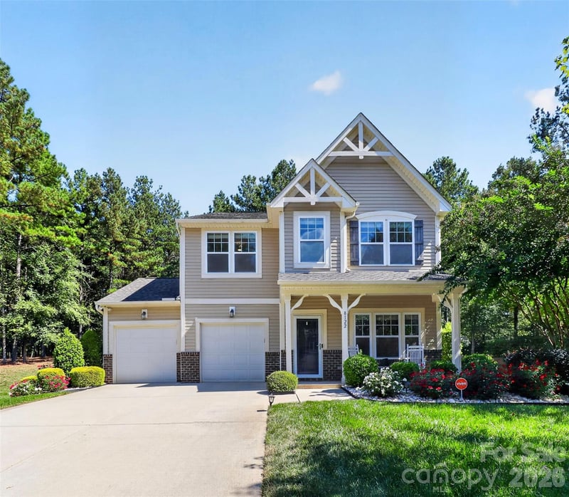 8122 Mossy Rock Road, Waxhaw, NC - 4 beds, 2.5 baths, 2,557 sqft - $575,000