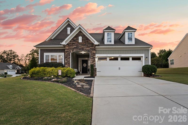 2003 Harvest Time Lane, Waxhaw, NC - 3 beds, 3 baths, 2,646 sqft - $564,900