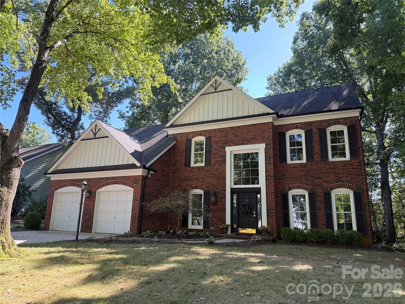 6705 Elmstone Drive, Charlotte, NC - 4 beds, 2.5 baths, 2,561 sqft - $715,000