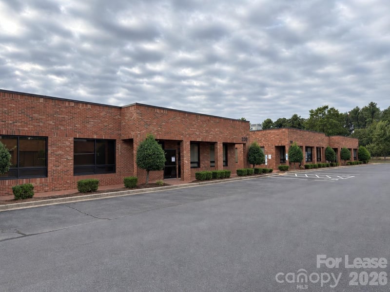 220 Westinghouse Boulevard Apt 403, Charlotte, NC - 1 bath - $1,600/mo