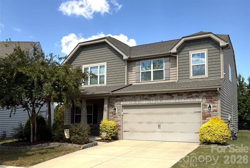 108 Rainbow Trout Trail, Fort Mill, SC - 4 beds, 2.5 baths, 2,654 sqft - $590,000