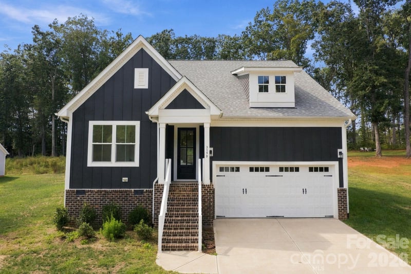 3198 Timber Run Lane, Maiden, NC - 4 beds, 2 baths, 2,004 sqft - $439,900