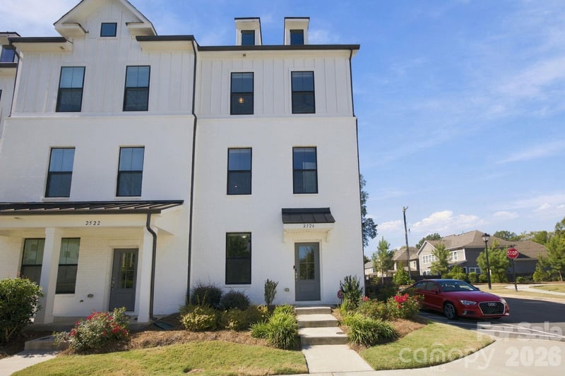 2526 Magnolia Blossom Way, Charlotte, NC - 4 beds, 3.5 baths, 1,886 sqft - $575,000