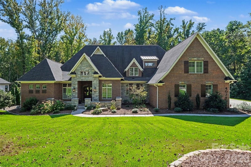 4071 Poplar Ridge Drive, Fort Mill, SC - 4 beds, 4.5 baths, 4,833 sqft - $2,250,000