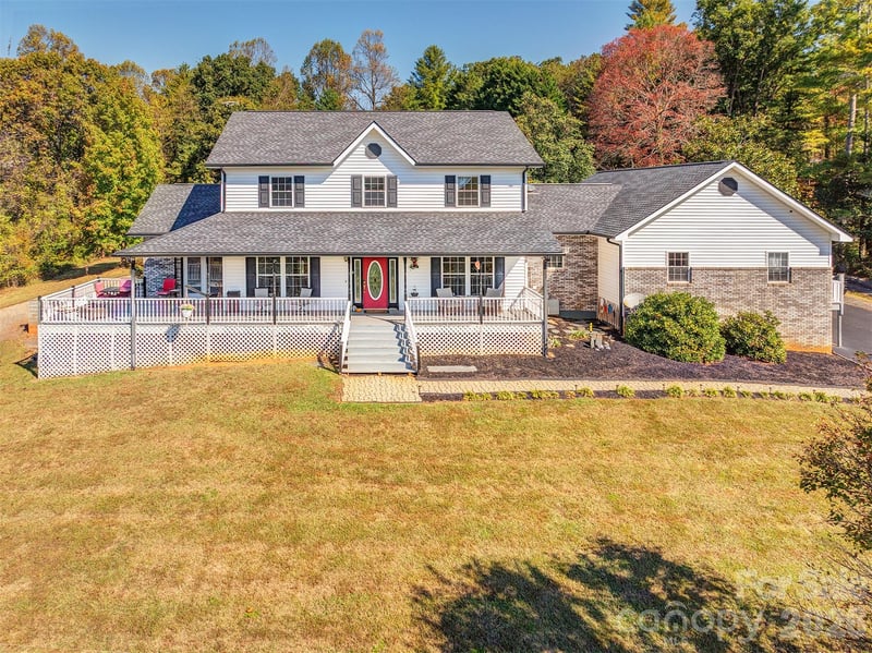 265 Flat Creek Church Road, Weaverville, NC - 4 beds, 5 baths, 2,865 sqft - $1,150,000