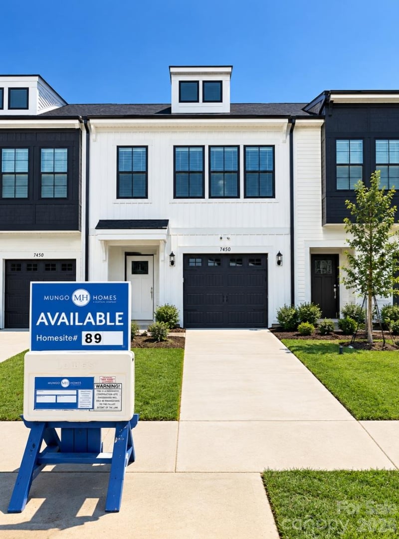 7450 Mashburn Drive, Charlotte, NC - 3 beds, 2.5 baths, 1,671 sqft - $326,491