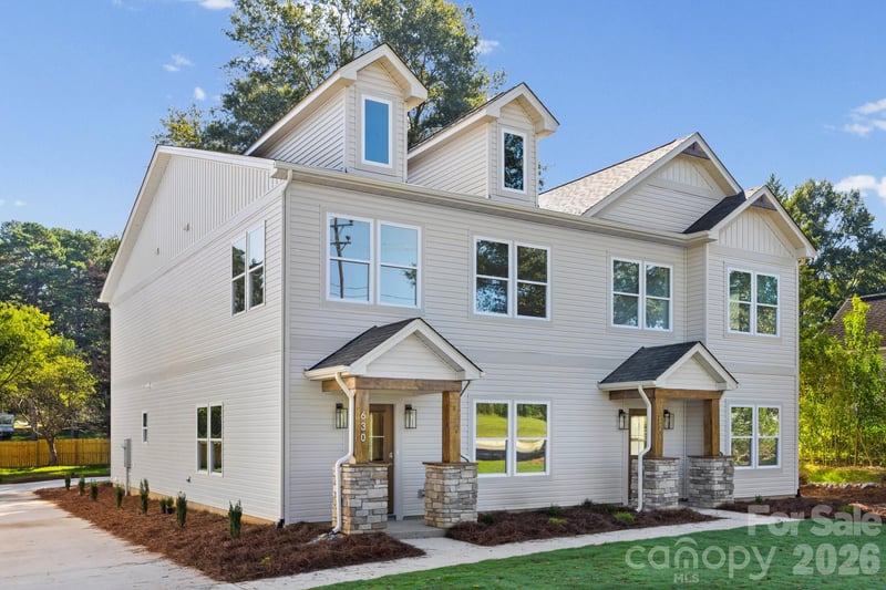 630 Modena Street, Gastonia, NC - 3 beds, 2.5 baths, 1,939 sqft - $309,000