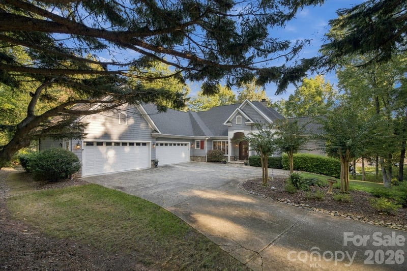 119 Whaling Lane, Mooresville, NC - 4 beds, 3.5 baths, 4,382 sqft - $1,999,999