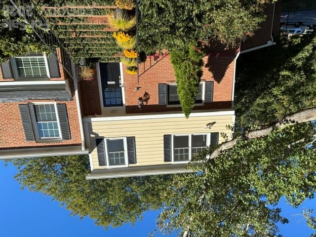2301 Hayloft Circle, Charlotte, NC - 4 beds, 3.5 baths, 2,178 sqft - $535,000