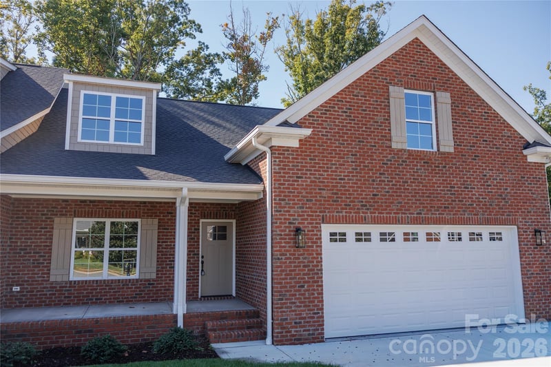 107 Abbington Lane, Shelby, NC - 3 beds, 2 baths, 1,832 sqft - $399,000