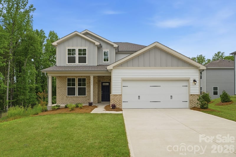 10059 Cannon Vista Lane, Kannapolis, NC - 4 beds, 3 baths, 2,712 sqft - $499,990