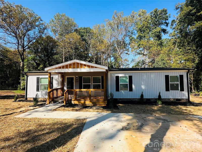 514 Summerow Road, Stanley, NC - 3 beds, 2 baths, 1,568 sqft - $324,890