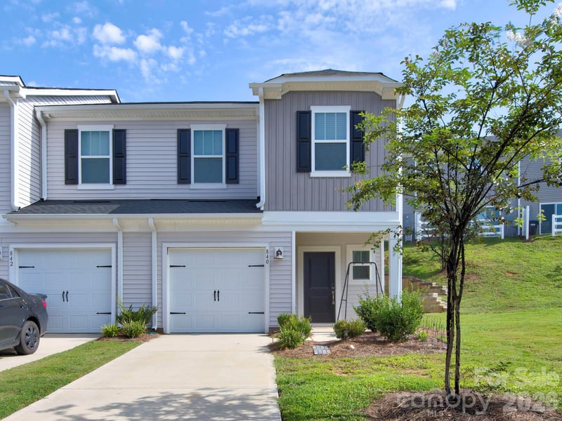 840 Gerard Bay Drive, Fort Mill, SC - 3 beds, 2.5 baths, 1,410 sqft - $309,900