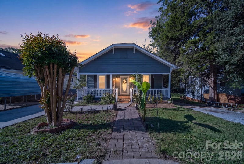 275 Rose Avenue, China Grove, NC - 3 beds, 2 baths, 1,393 sqft - $285,000
