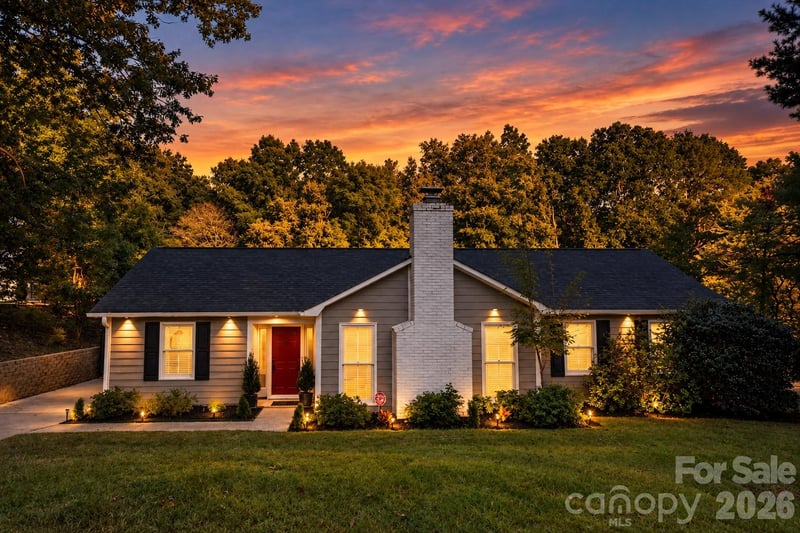 6201 Thermal Road, Charlotte, NC - 3 beds, 2 baths, 1,387 sqft - $349,900