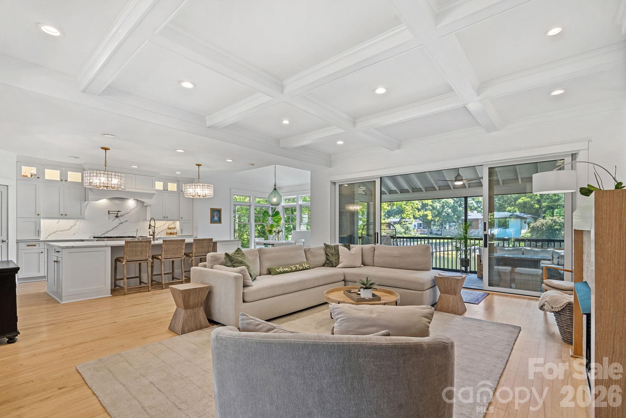 19610 Weavers Cir, Cornelius, NC 28031. property listing photo