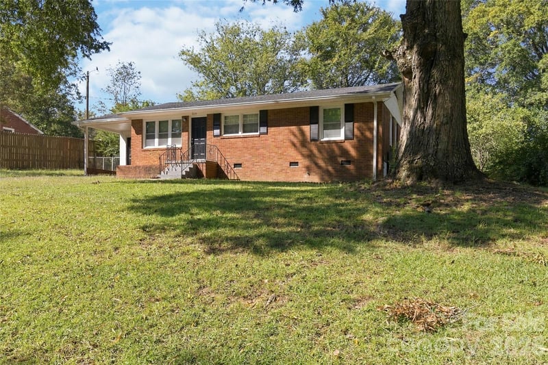 519 Annex Avenue, Kannapolis, NC - 3 beds, 1 bath, 1,015 sqft - $235,000