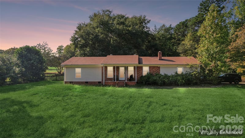 321 Rollingwood Drive, Stanley, NC - 3 beds, 1.5 baths, 1,754 sqft - $325,000