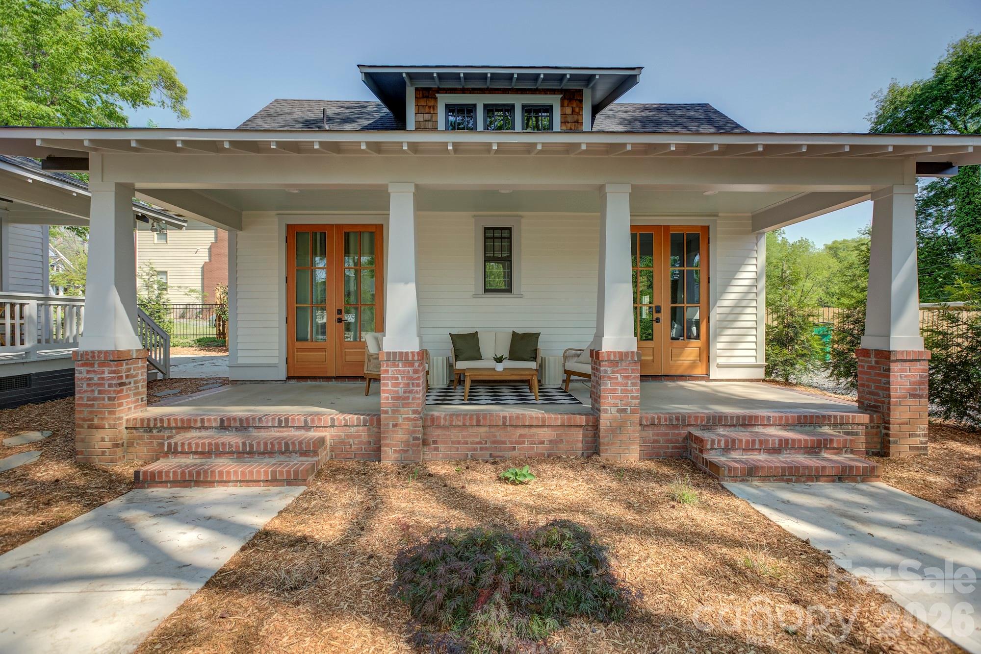 429 West Park Ave, Charlotte, NC 28203. property listing photo