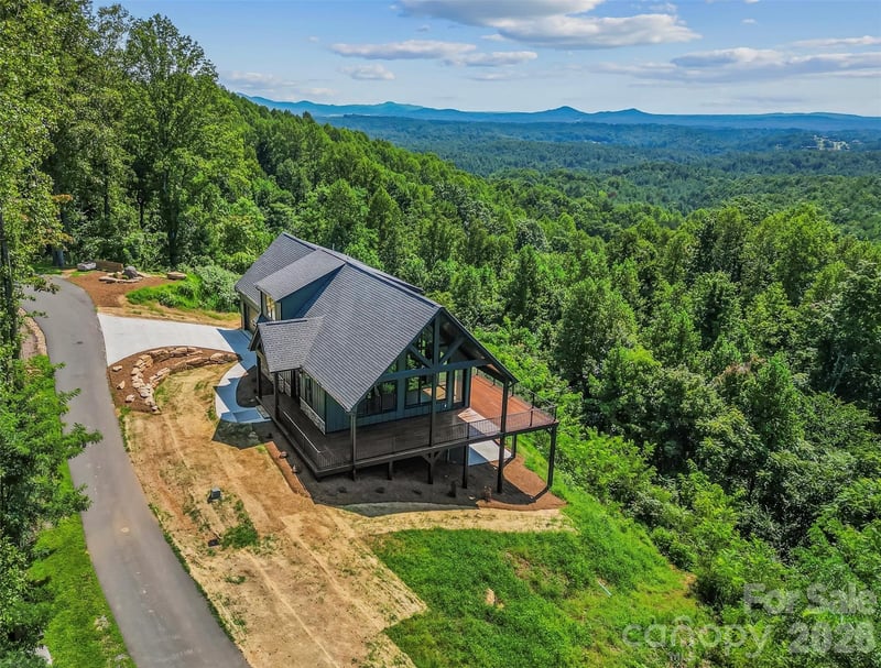 4898 Soaring Top Lane, Lenoir, NC - 3 beds, 3.5 baths, 3,501 sqft - $1,489,999