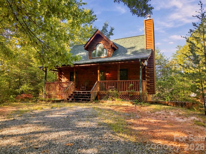 418 Piney Creek Drive, Lake Lure, NC - 2 beds, 3 baths, 1,997 sqft - $324,000