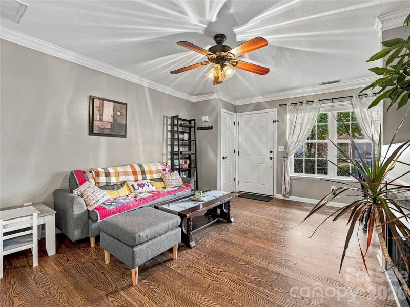 64 Cheshire Way, Fletcher, NC - 3 beds, 2.5 baths, 1,362 sqft - $275,000