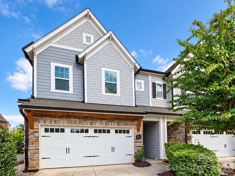 337 Belton Street, Charlotte, NC - 4 beds, 3.5 baths, 2,895 sqft - $985,000