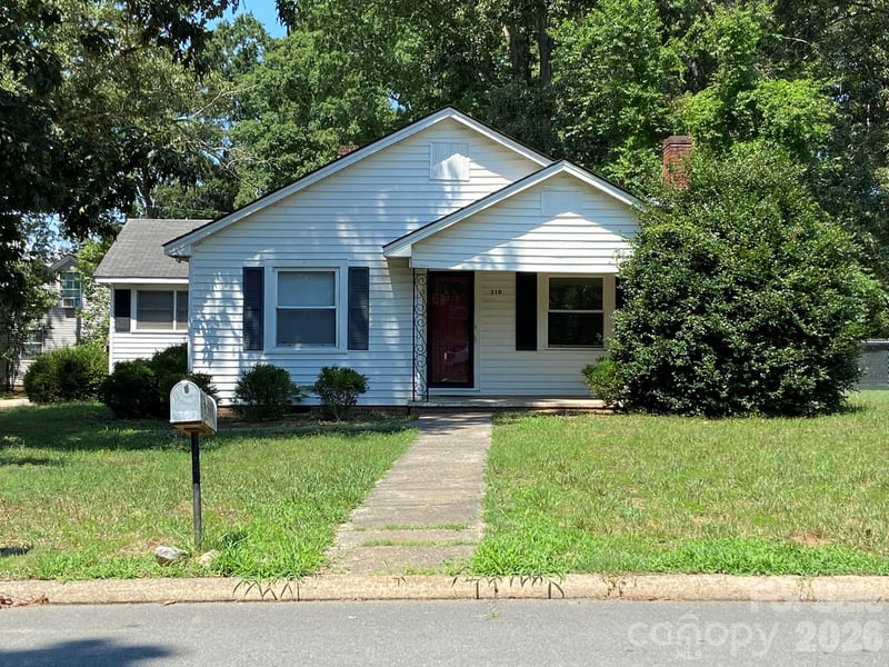 310 Coggins Avenue, Albemarle, NC - 3 beds, 2 baths, 1,734 sqft - $175,000