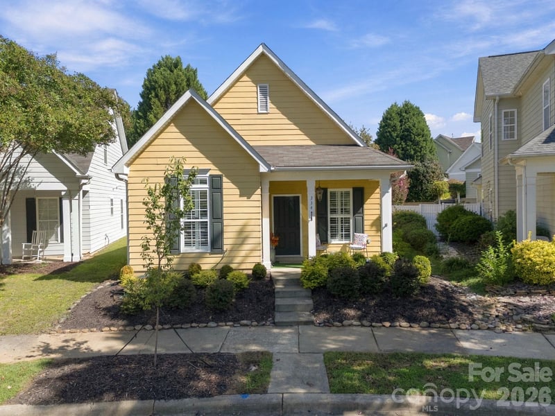 334 Center Drive, Davidson, NC - 2 beds, 2 baths, 1,440 sqft - $494,000