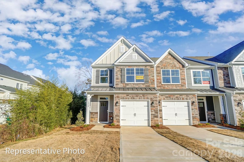 4332 Black Court, Harrisburg, NC - 3 beds, 2.5 baths, 1,729 sqft - $399,990