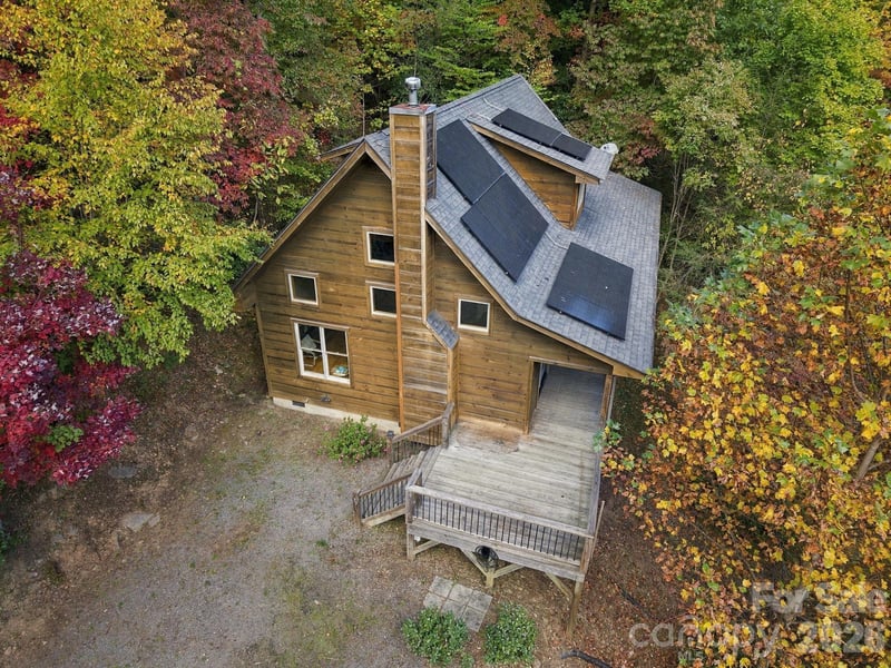 139 Lakey Gap Acres None, Black Mountain, NC - 2 beds, 2.5 baths, 1,557 sqft - $500,000
