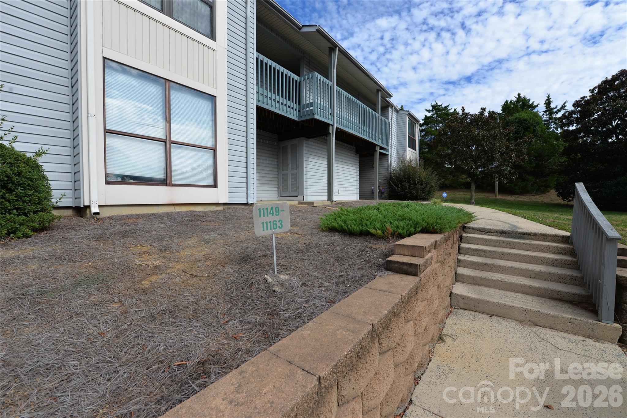 11163 Harrowfield Rd, Charlotte, NC 28226. property listing photo
