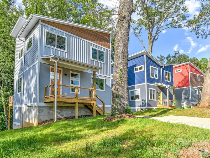 21 Wilmington Street, Asheville, NC - 3 beds, 2.5 baths, 2,002 sqft - $670,000