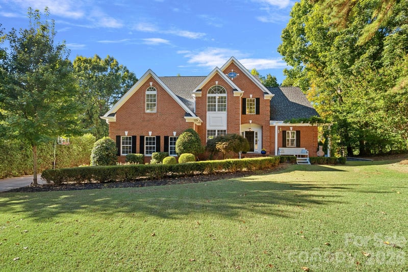 148 Sunrise Circle Apt 41, Mooresville, NC - 4 beds, 5.5 baths, 7,567 sqft - $2,399,000