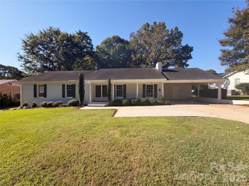 3309 Gardner Park Drive, Gastonia, NC - 3 beds, 2 baths, 1,742 sqft - $322,000