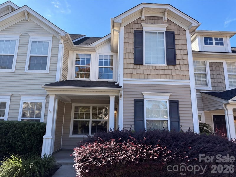 10523 Trolley Run Drive, Cornelius, NC - 2 beds, 2.5 baths, 1,178 sqft - $266,000