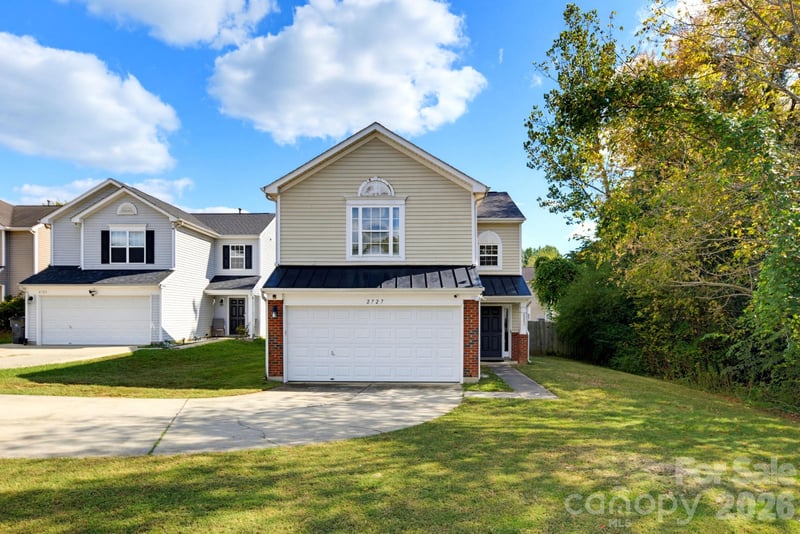 2727 North Valley Court, Charlotte, NC - 3 beds, 2.5 baths, 1,578 sqft - $354,900
