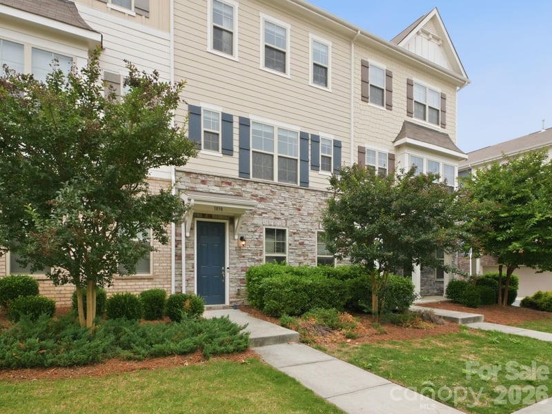 1038 Doveridge Street, Charlotte, NC - 4 beds, 3.5 baths, 2,120 sqft - $409,900