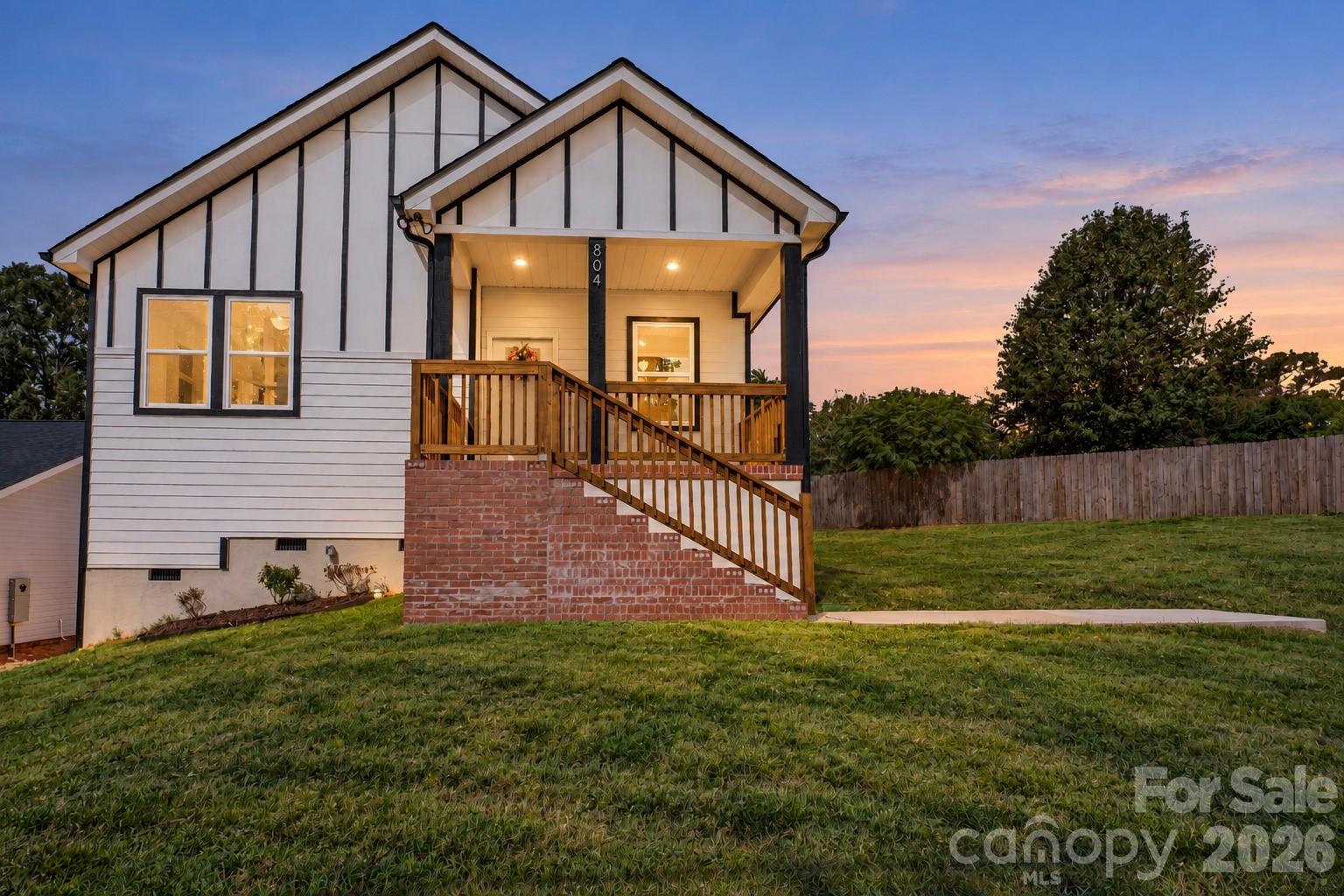 804 Evergreen Ave, Kannapolis, NC 28081. property listing photo