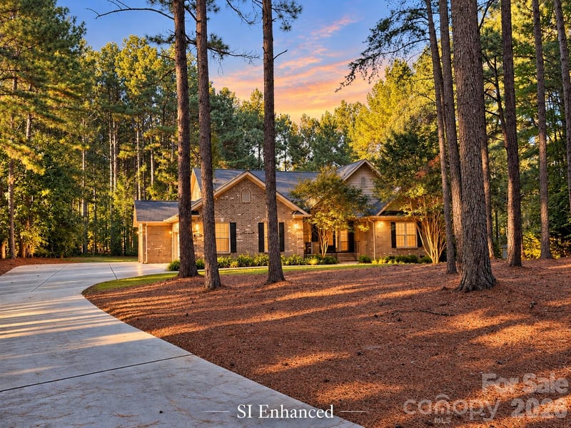 6978 Pebble Bay Drive, Denver, NC - 3 beds, 3 baths, 2,265 sqft - $725,000