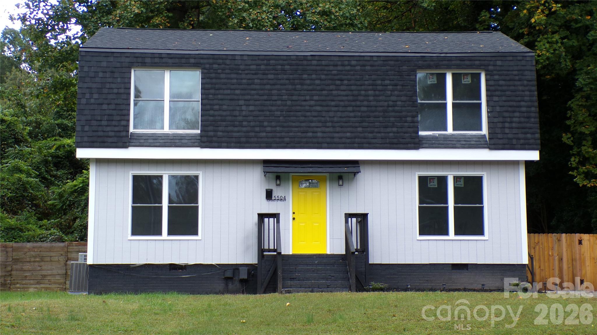 5504 Ilford St, Charlotte, NC 28215. property listing photo