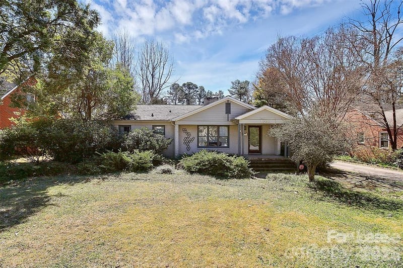 1326 Pinecrest Avenue, Charlotte, NC - 2 beds, 2 baths, 1,737 sqft - $2,700/mo