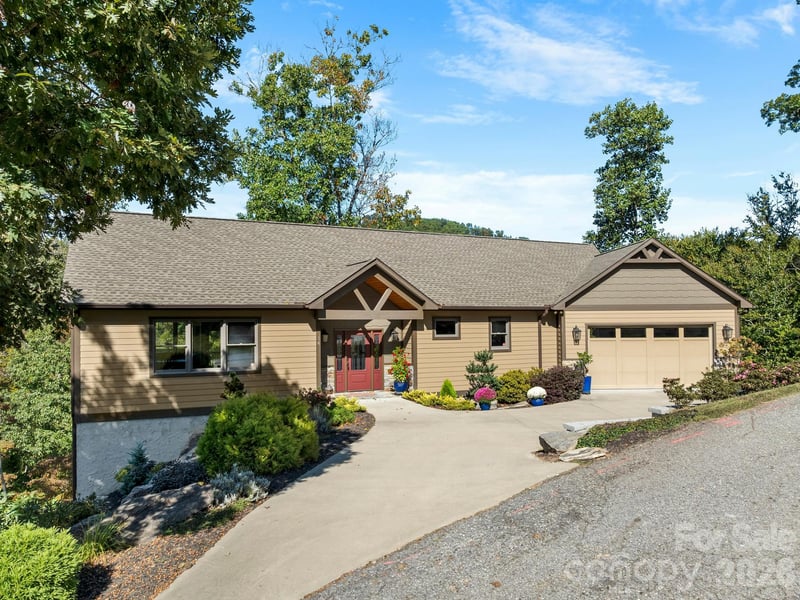 14 Herron View Lane Apt 14A, Weaverville, NC - 3 beds, 4 baths, 3,523 sqft - $1,225,000