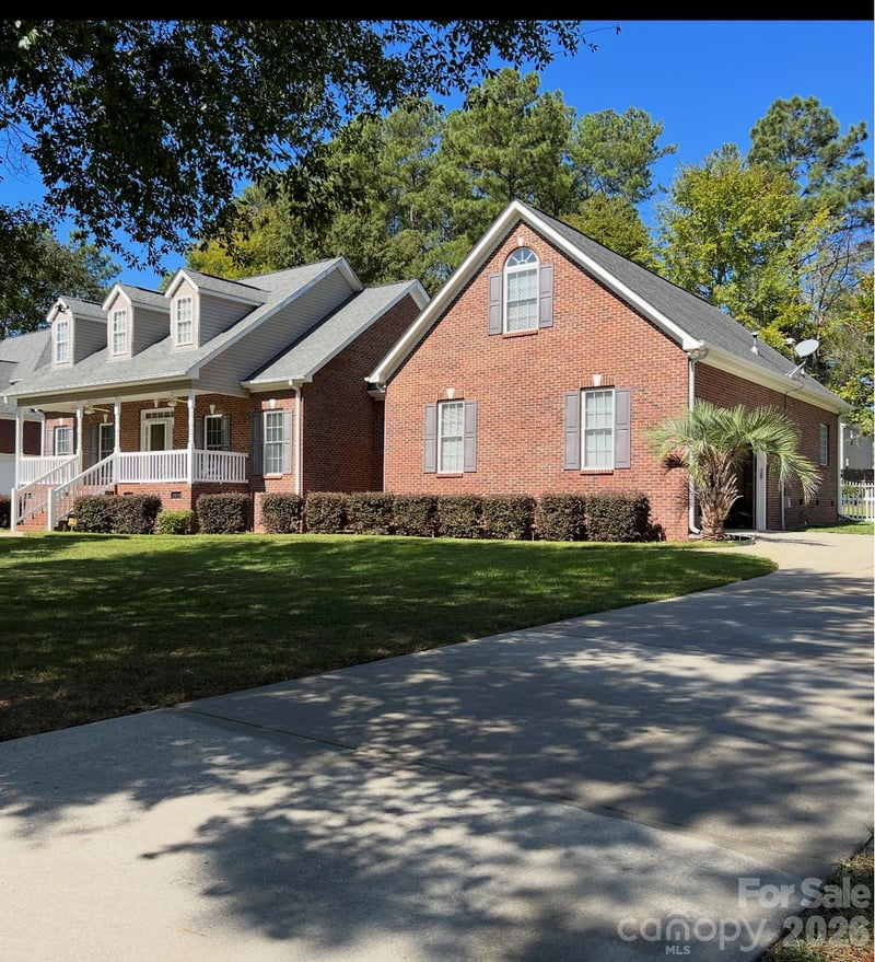 195 Fairway Circle Apt 427, Rock Hill, SC - 4 beds, 3.5 baths, 2,390 sqft - $623,500