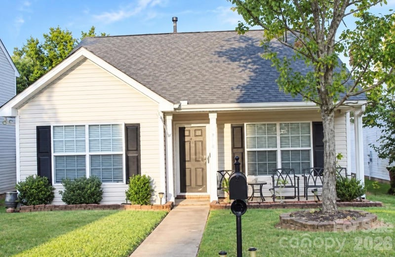 1578 Tuckers Glenn Drive Apt 114, Rock Hill, SC - 3 beds, 2 baths, 1,103 sqft - $275,000
